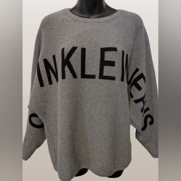 Calvin Klein Jeans Sweaters - Calvin Klein Grey Oversized Logo Sweater XL Dolman Sleeve ✨☁️